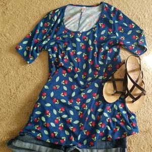 Lularoe xSmall Perfect Tee